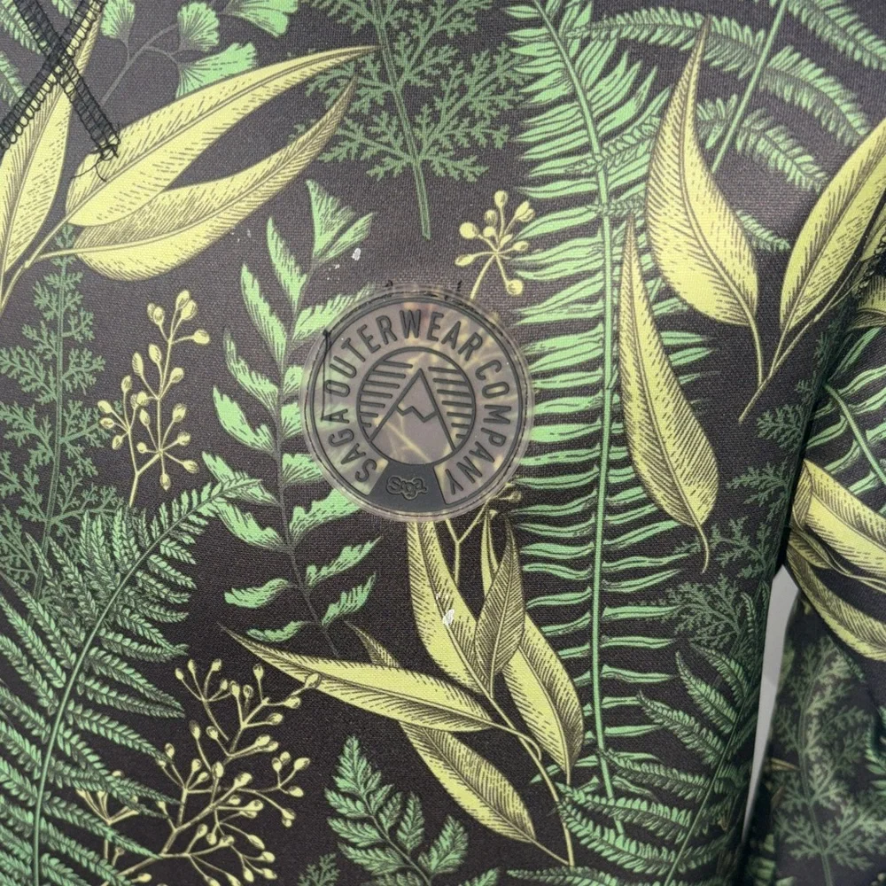 Saga Outerwear Co. Green Leaf Print Hoodie. Medium. Great condition.